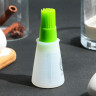 Силиконовая емкость для масла с зеленой кисточкой «Натурально» (70 мл.)