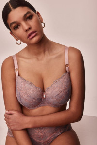 Бюстгальтер Madera с чашками на тонком поролоне