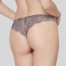 Нежные кружевные трусики-бразилиана