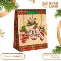 Новый год. Пакет подарочный, ламинированный,  Варежки ,18 х 23 х 10 см.