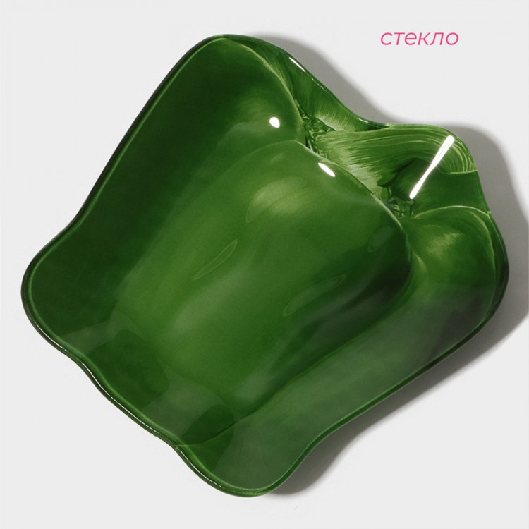 Блюдо стеклянное сервировочное Доляна «Перчик», 16×15 см, цвет зелёный 
