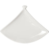 Белое блюдо «Кунстверк» в виде веера