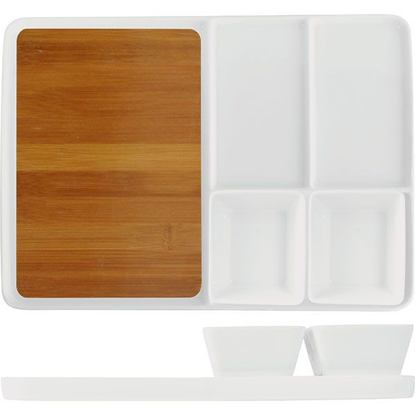 Белое фарфоровое блюдо для подачи с двумя соусниками 